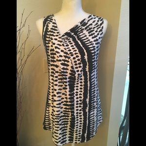 IVANKA TRUMP Black and White tunic with self tie